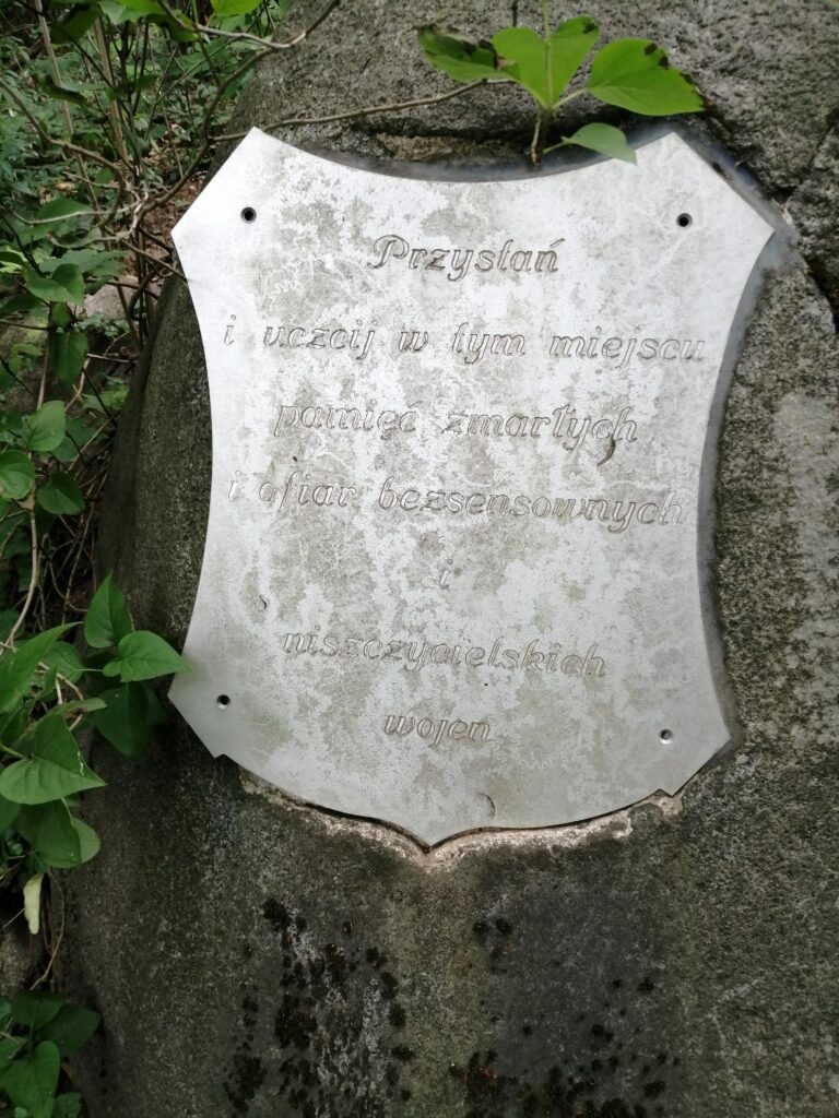 cmentarz park Radojewo