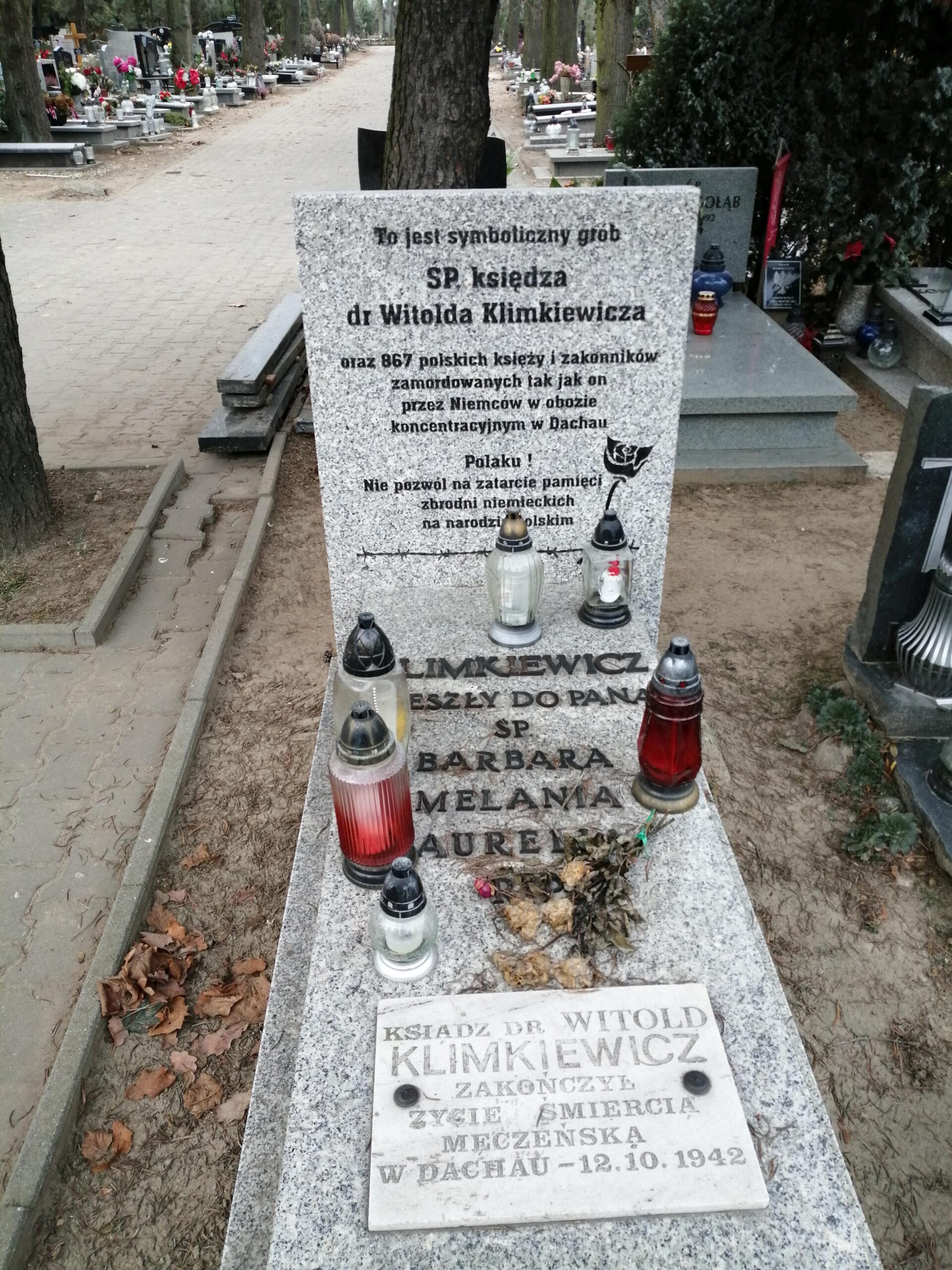 Cmentarz parafialny św. Jana Vianneya w Poznaniu