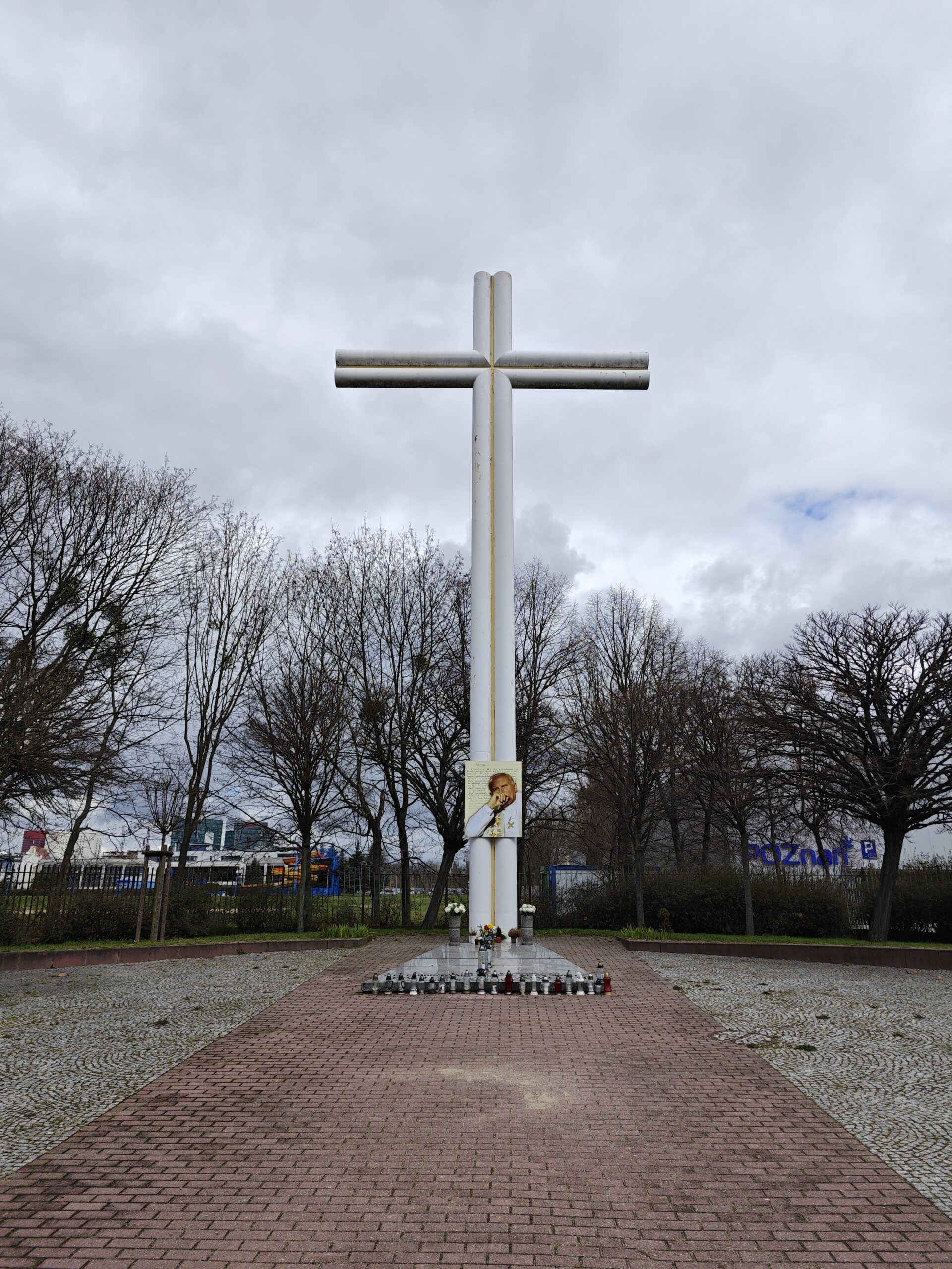 Krzyż Papieski, Łęgi Dębińskie, Poznań
