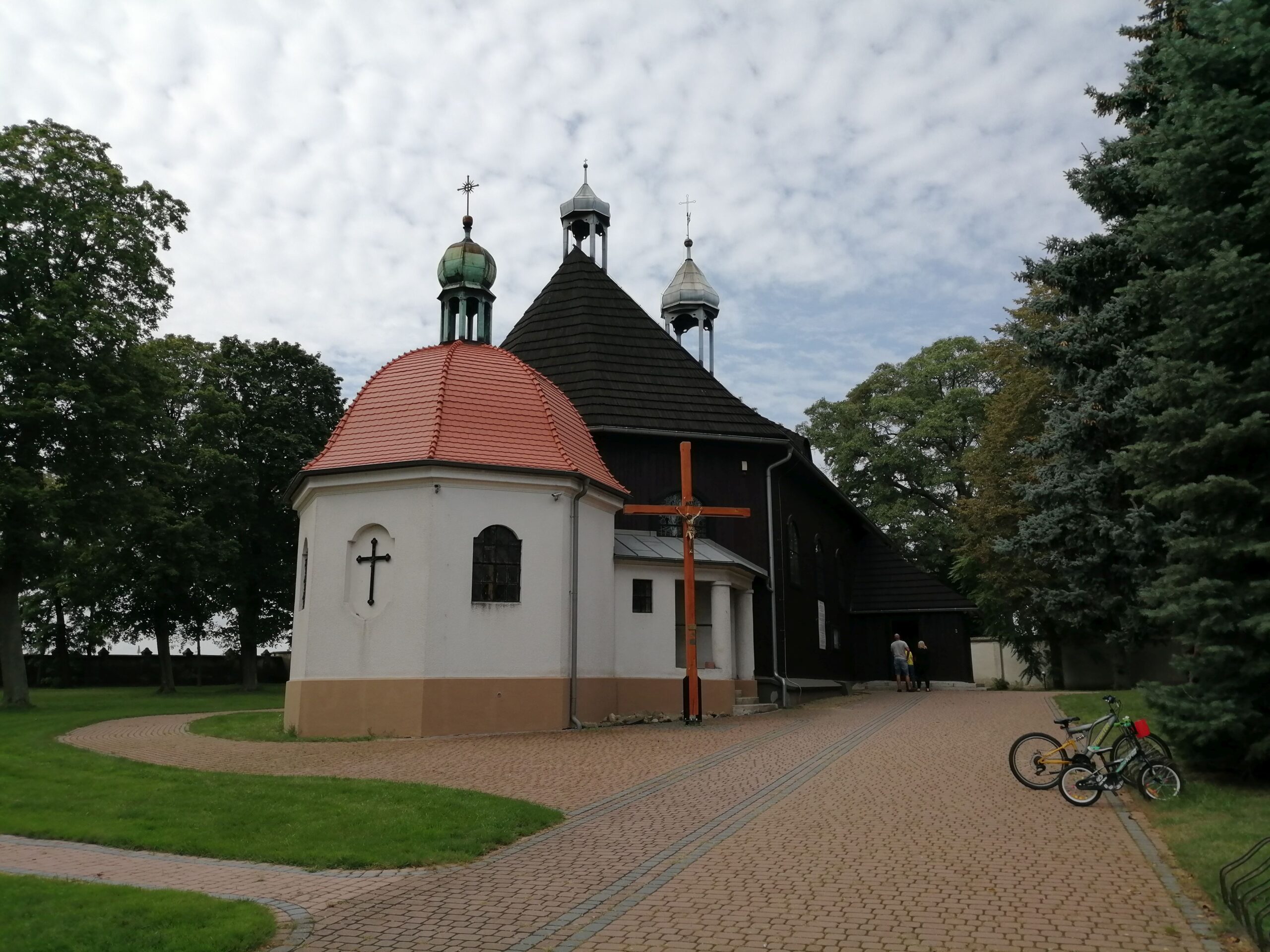 Kościół pw. św. Jadwigi w Łodzi, gm. Stęszew