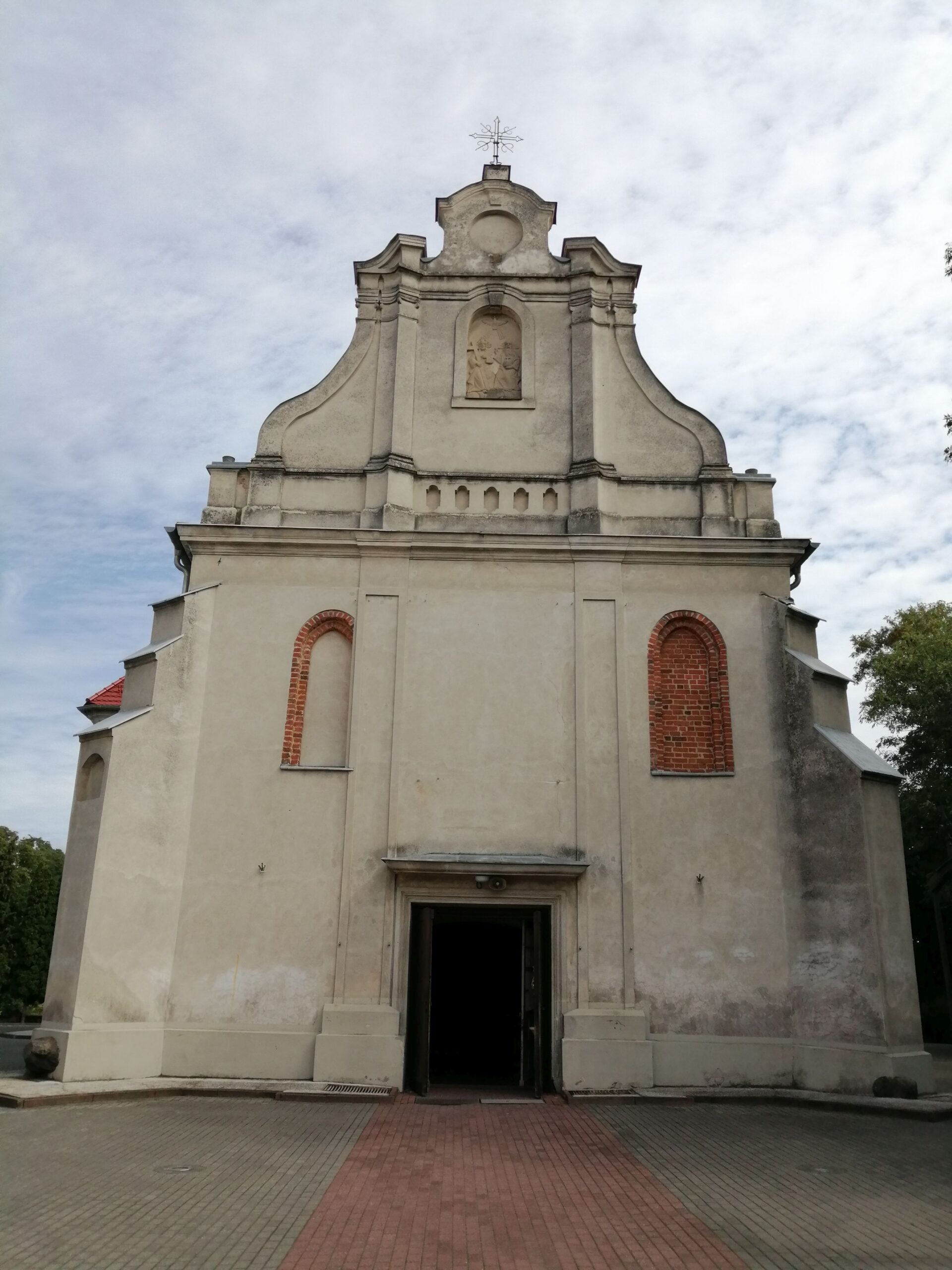 Kościół św. Trójcy w Stęszewie